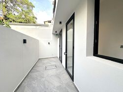 Lorong H Telok Kurau (D15), Terrace #520922811